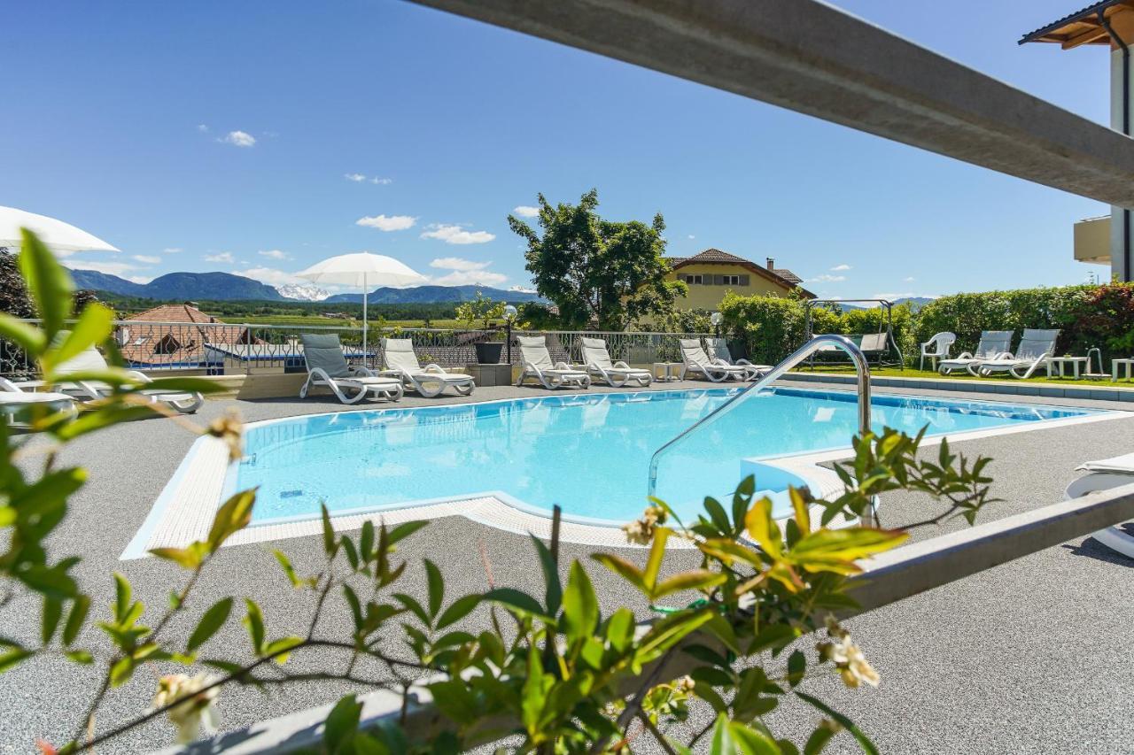 Hotel Alexandres Eppan an der Weinstraße Exteriör bild