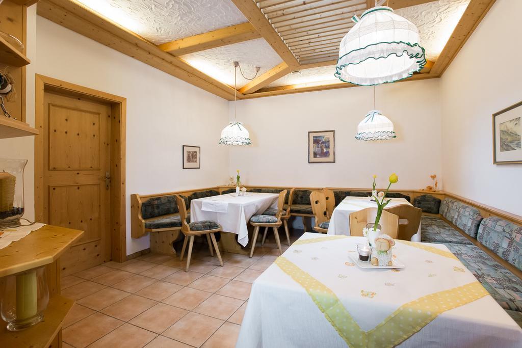 Hotel Alexandres Eppan an der Weinstraße Exteriör bild